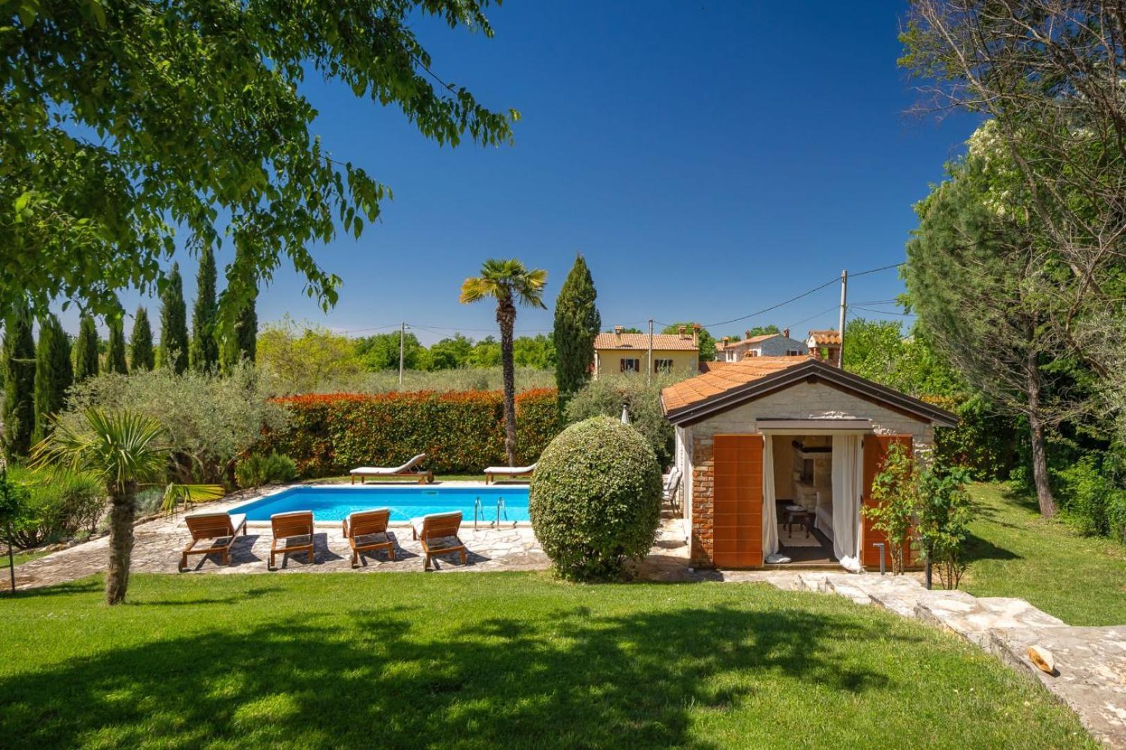 Rustic Villa Cehici With Pool In Sveti Lovrec Jehnici Exteriér fotografie